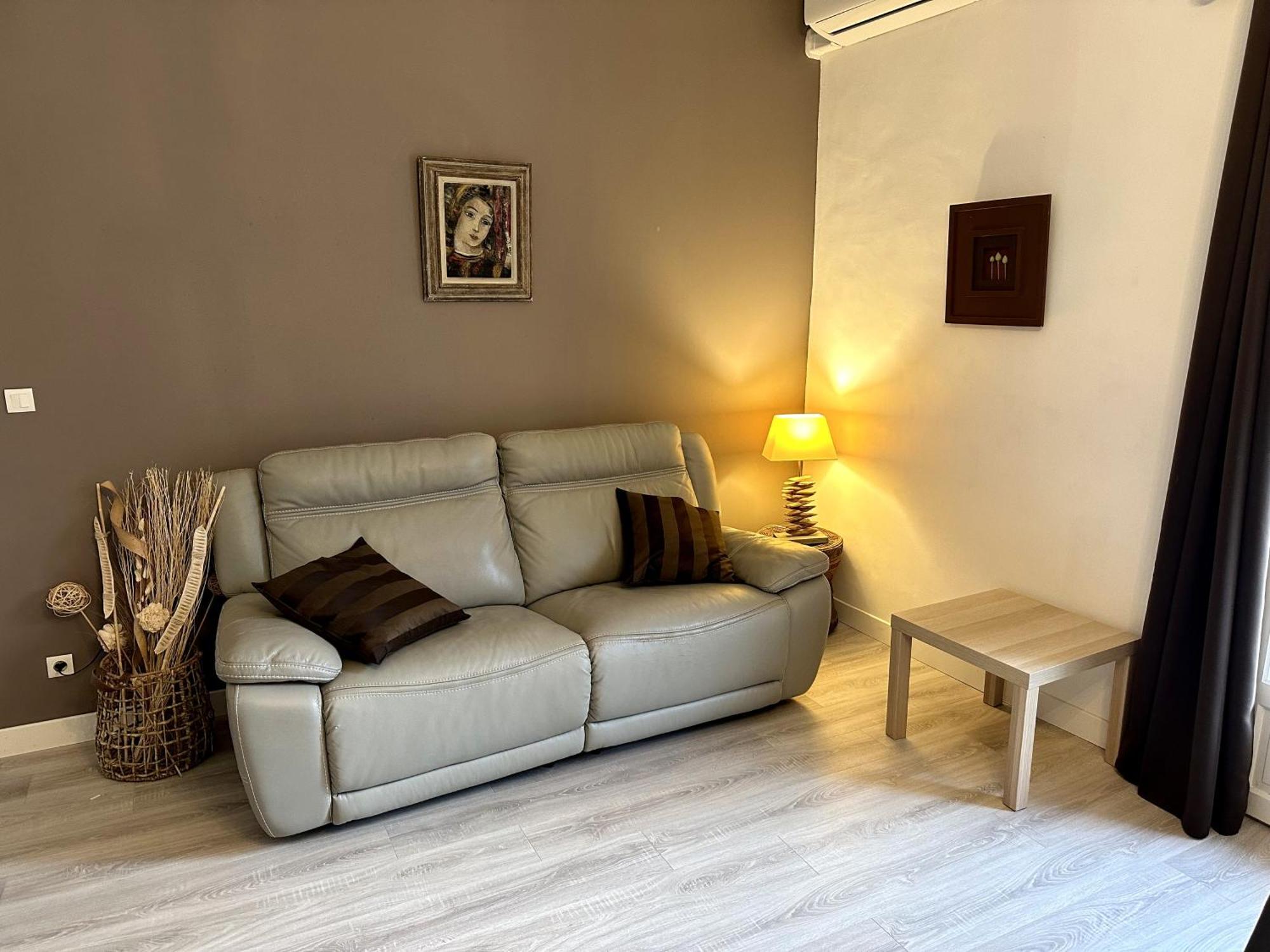 Moulin De L'Oulette Apartment Soubes Room photo